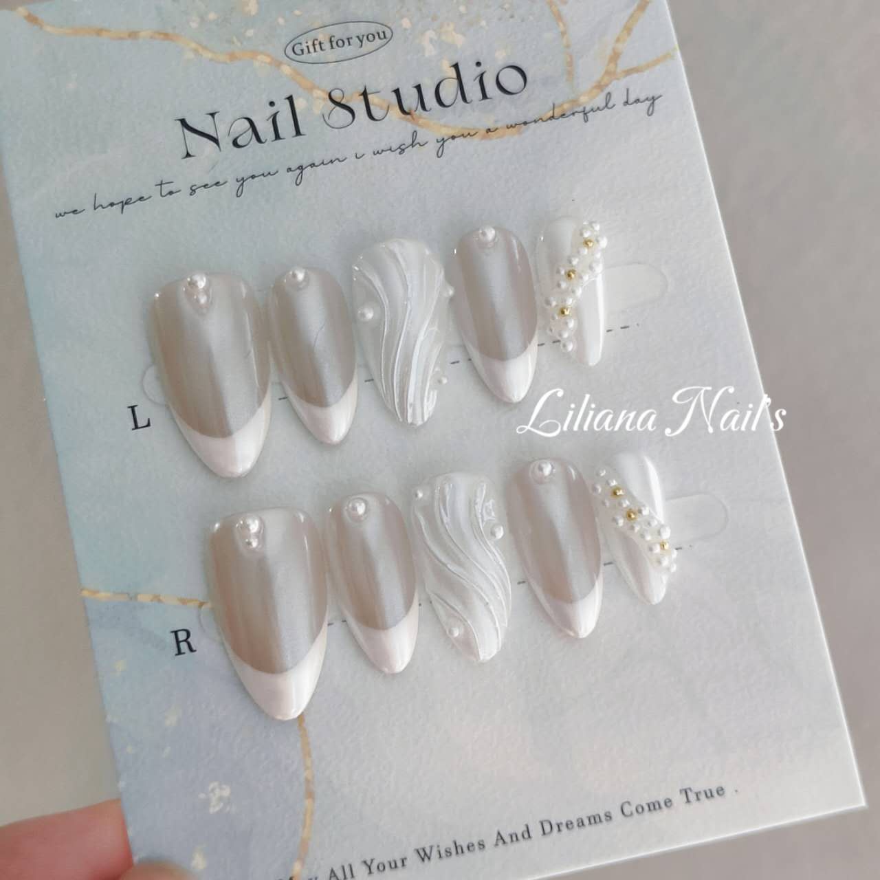 Pearl Elegance | Timeless French Handmade Acrylic Press-On Nails - Liliana Nail's