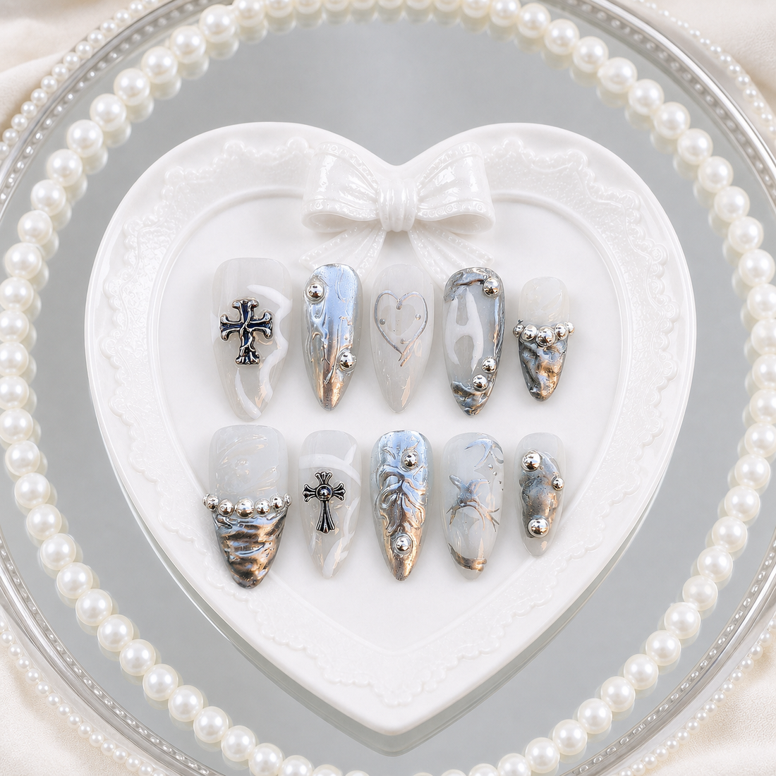 Angel’s Oath Almond heart tray
