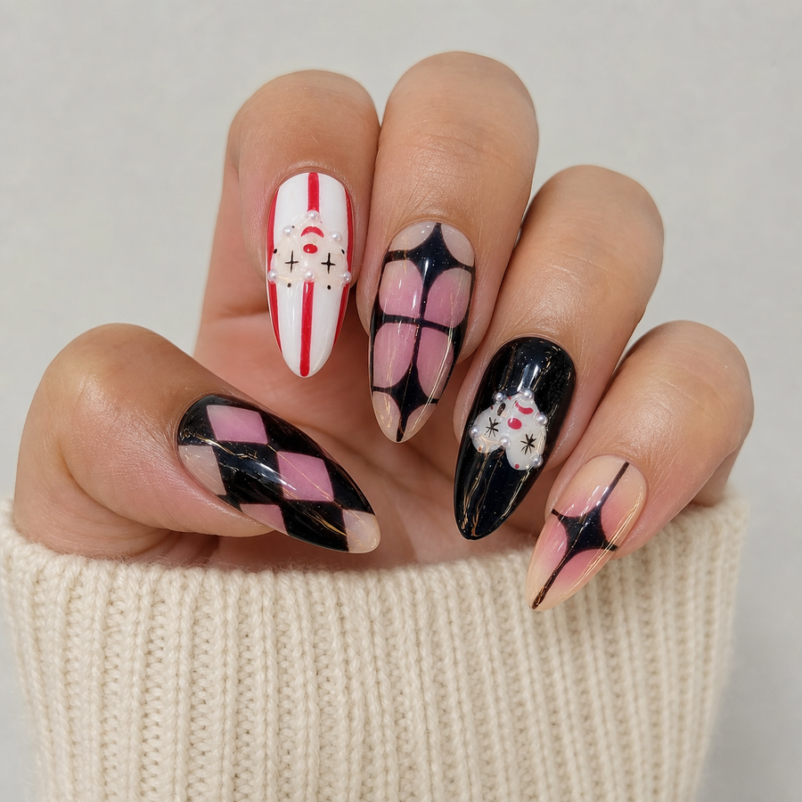 Midnight Harlequin hand display