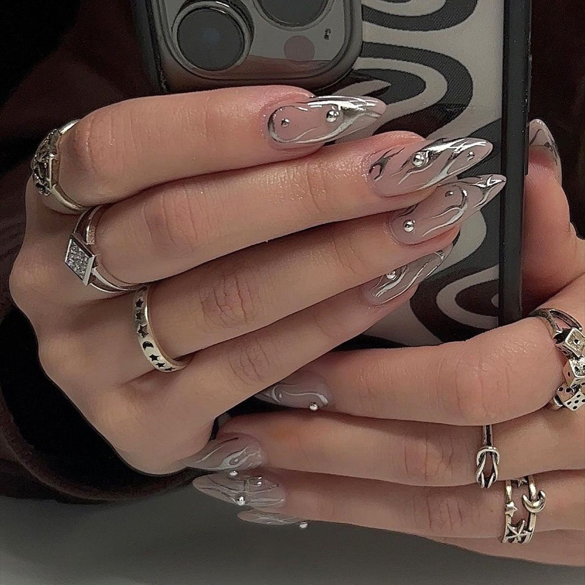 Silver Swirl - Liliana Nail's