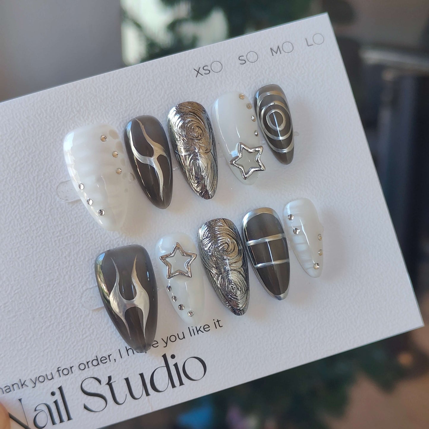 Y2K Chic Monochrome & Metallic Acrylic Handmade Press-On Nails - Liliana Nail's