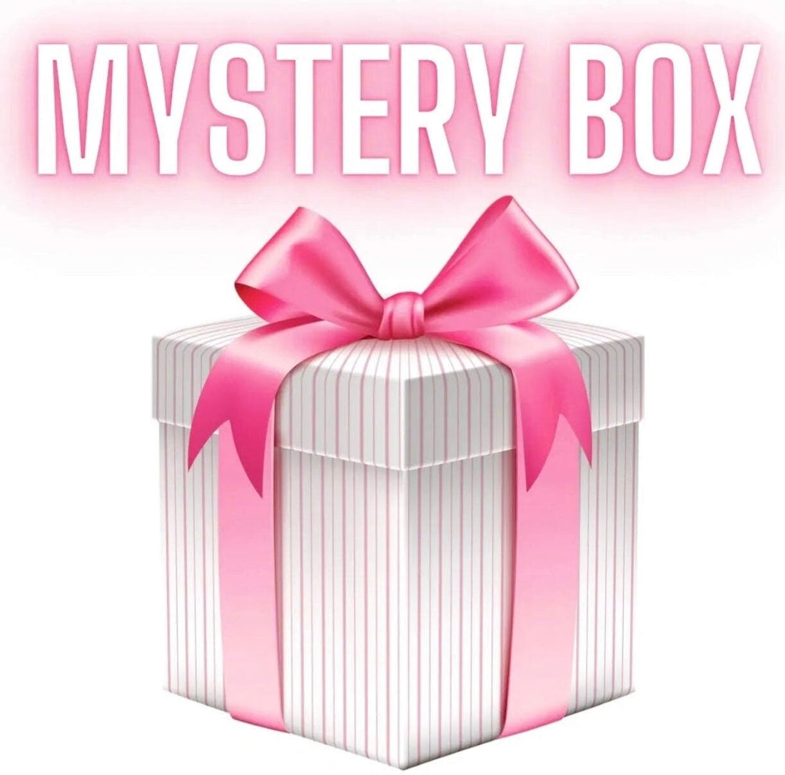 Mystery press-on nail set gift