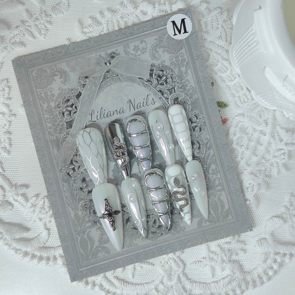 Silver Chrome - Liliana Nail's