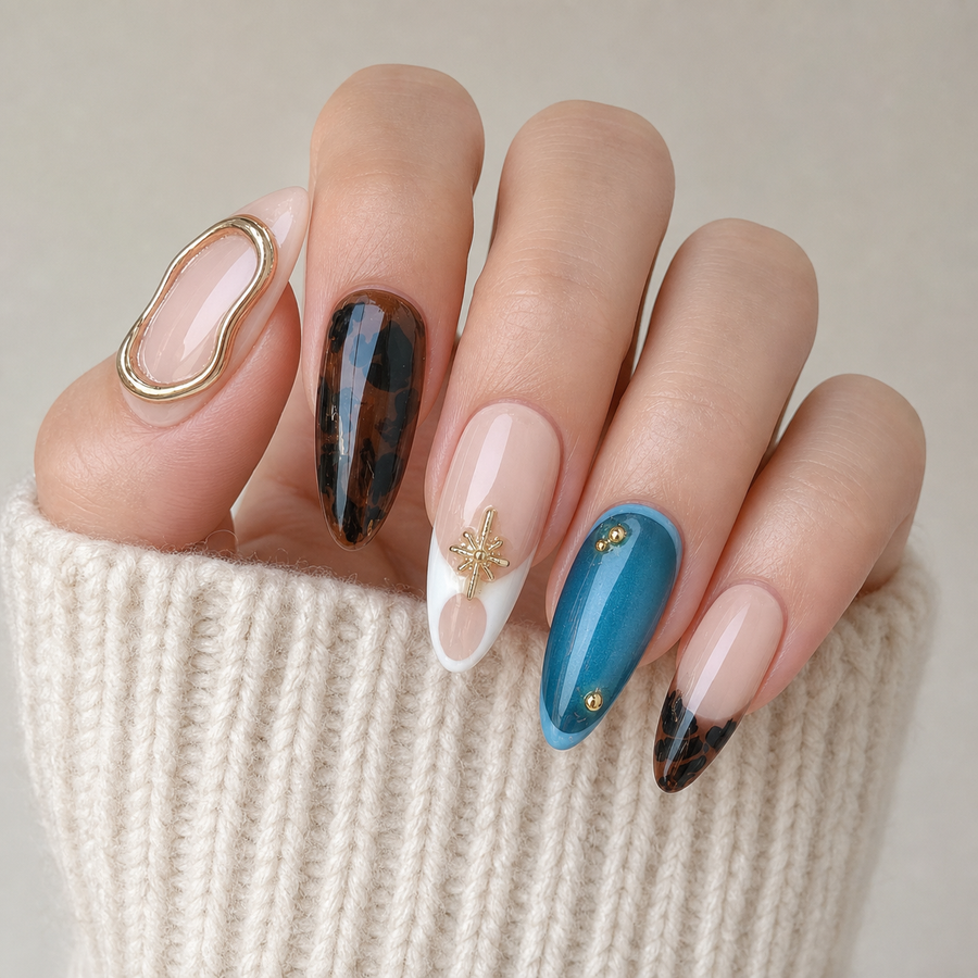 Golden Coast hand display