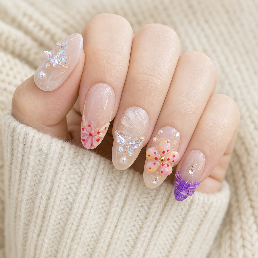Dreamy Seashell hand display