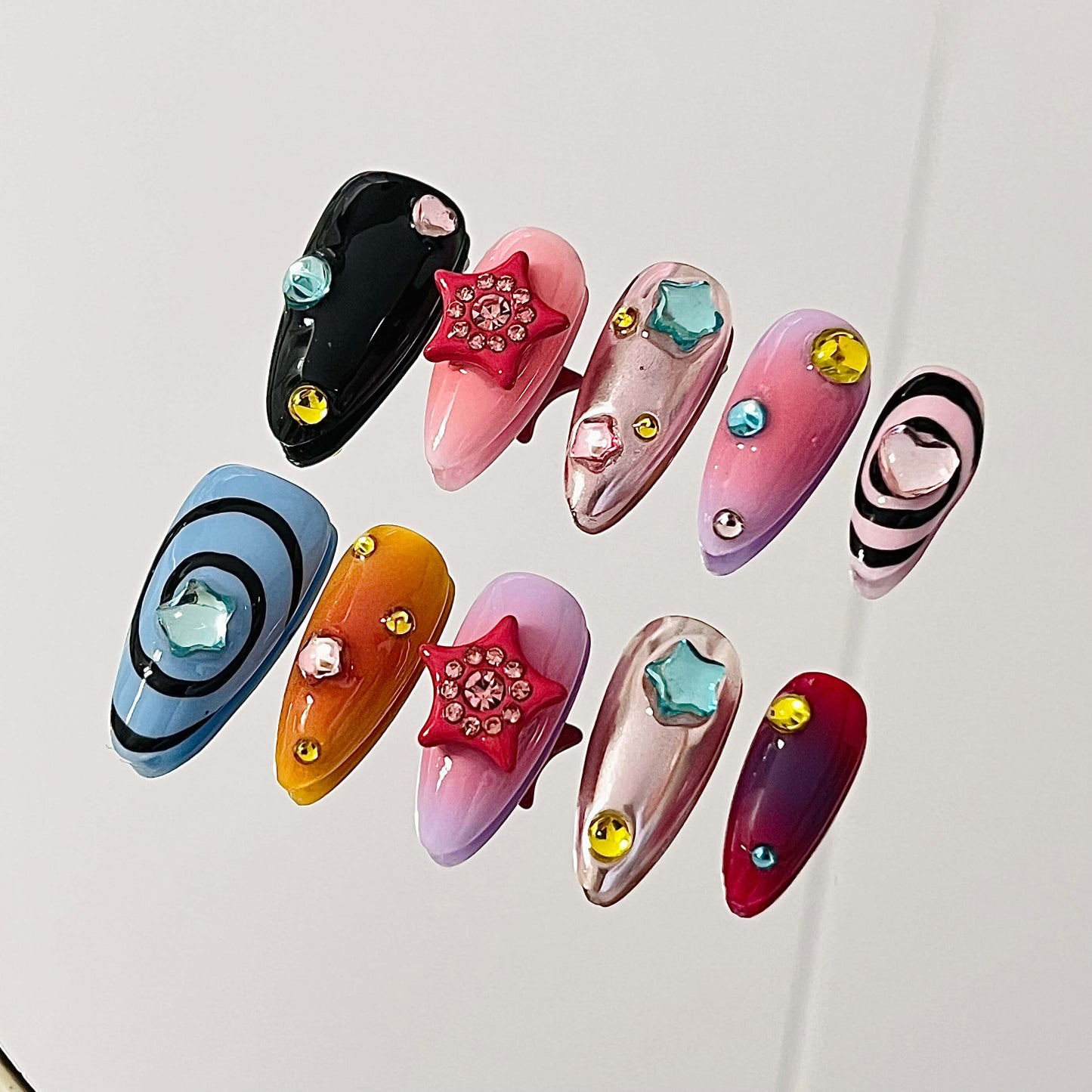 Cosmic Star Handmade Acrylic Press-On Nails | Elegant Reusable Manicure | Fake Nails False Nails - Liliana Nail's