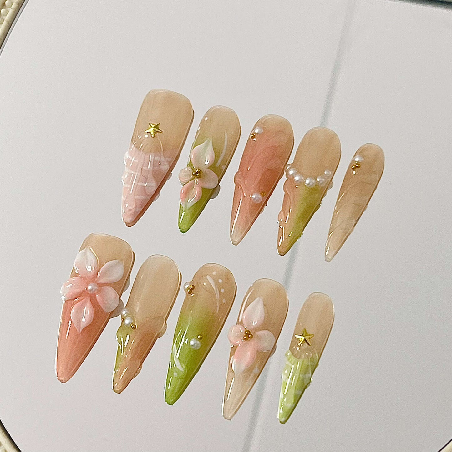 Sweet Spring Handmade Acrylic Press-On Nails |3D Flowers & Seashell Nails | Reusable Manicure | Fake Nails False Nails