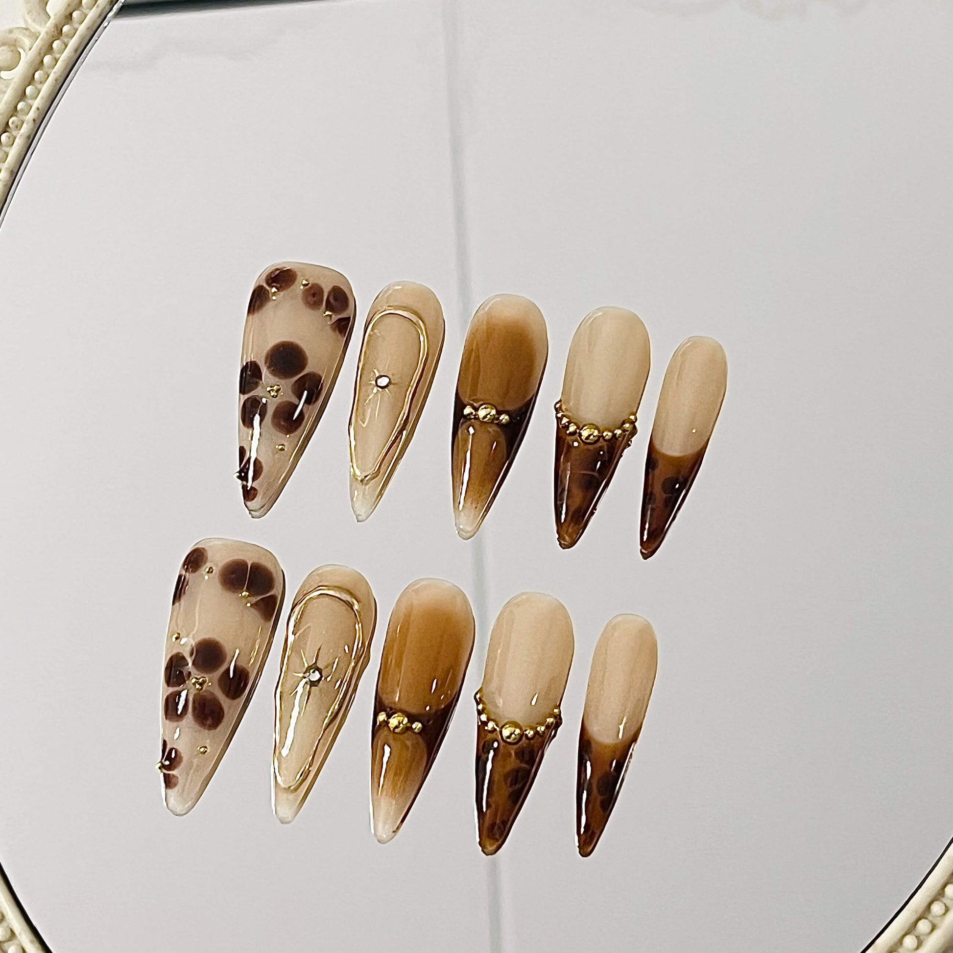 Café Au Lait Fall Blossom 10pc Acrylic Handmade Press-On Nails With Free Tool Kit - Liliana Nail's